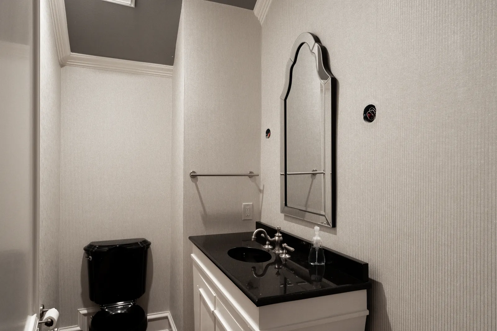 Prestwick Ln powder room before the renovation